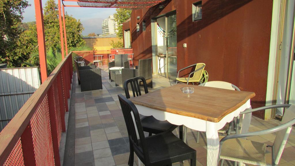 Hostal Caracol Сантьяго Экстерьер фото