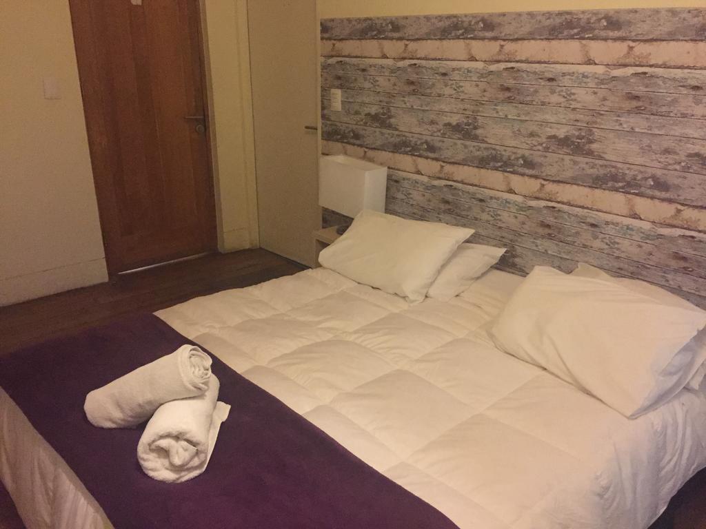 Hostal Caracol Сантьяго Экстерьер фото